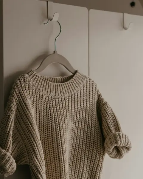 Sweter Owsiany – detal
